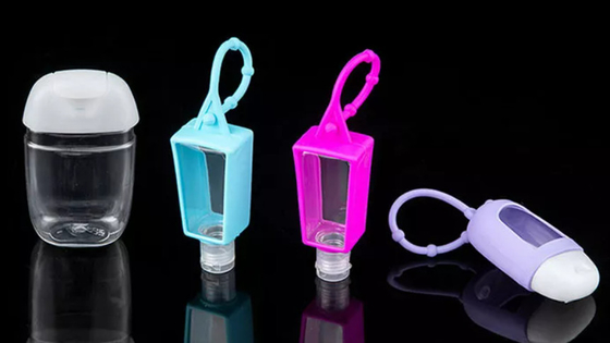 손 살균제를 위해 매끄러운 30Ml 실리콘 슬리브 비어 있는 열쇠고리 병에게 애정표현을 하세요